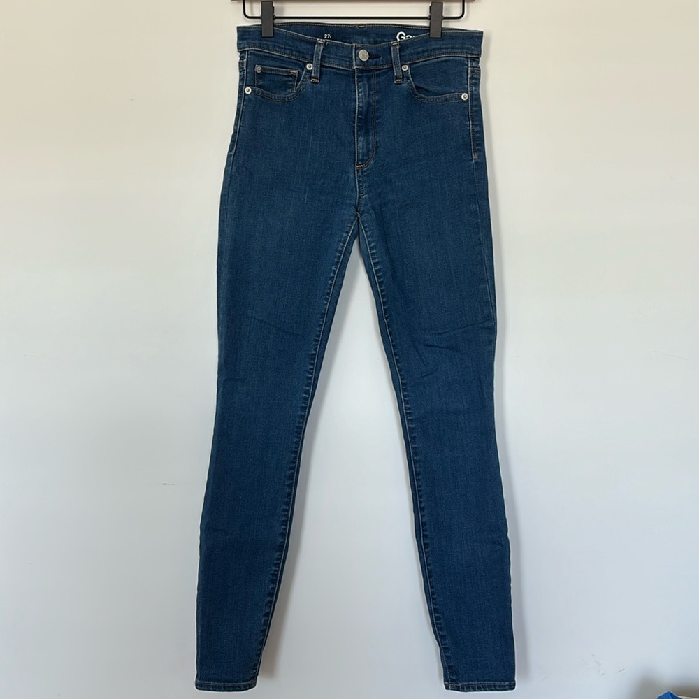 Gap Jeans Size 27